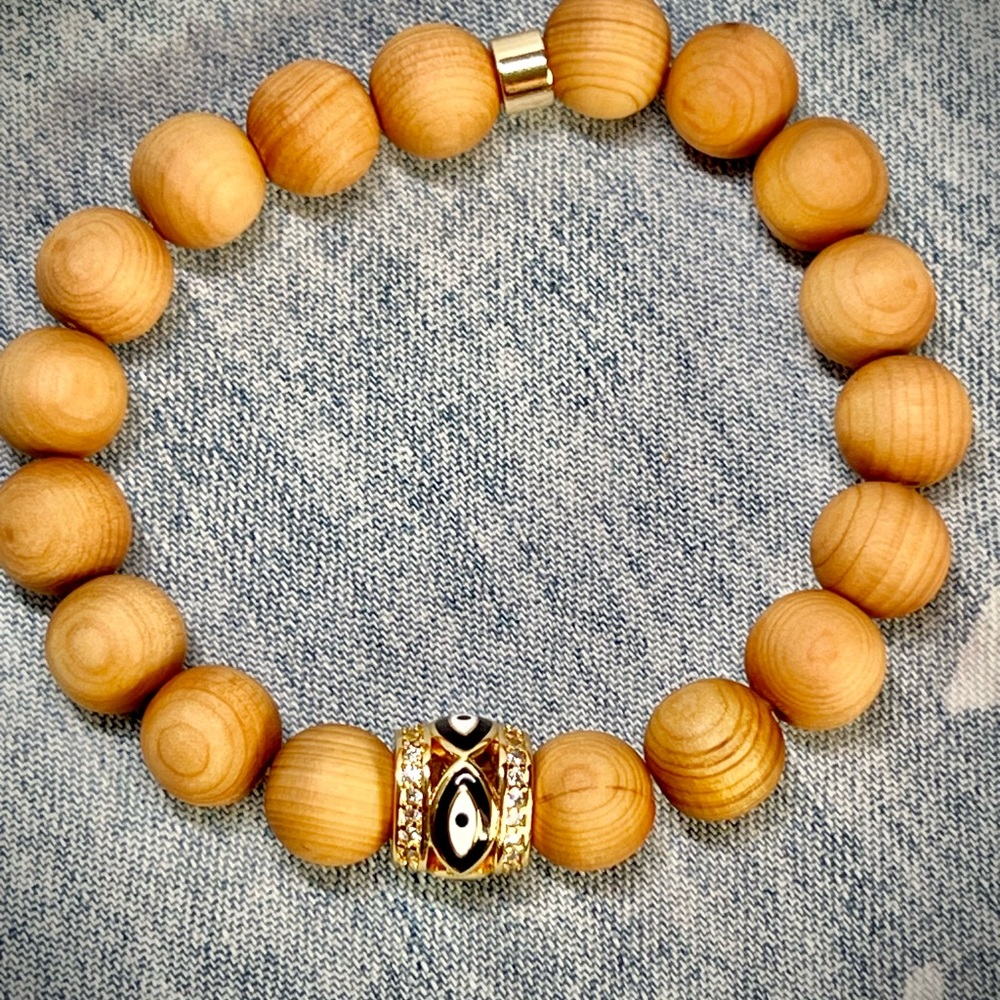 Chunk wood evil eye 🧿 bracelet